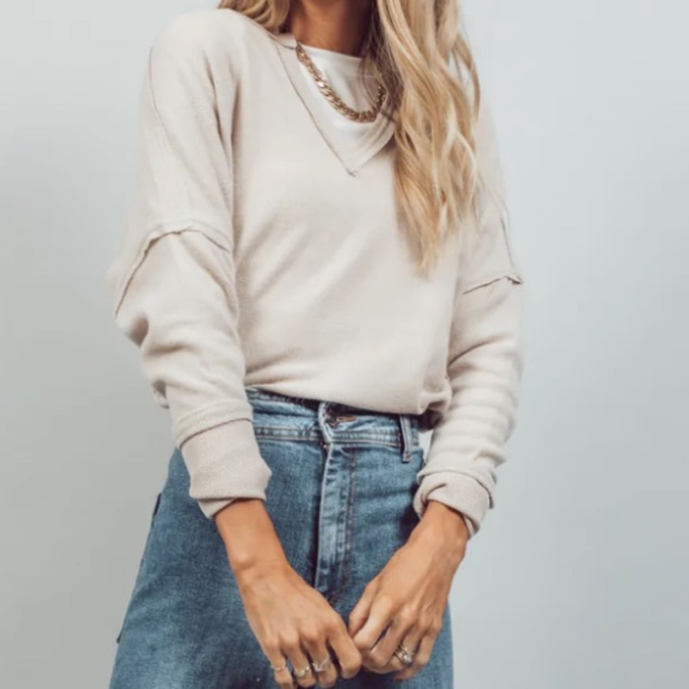 NWT Shop Stevie Dolores V-Neck